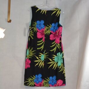 AGB Dress NWT Floral Shift Dress SZ 14